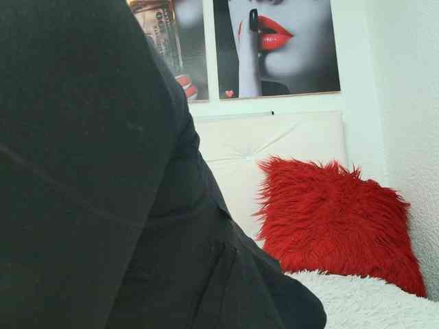 katherine-blair webcam