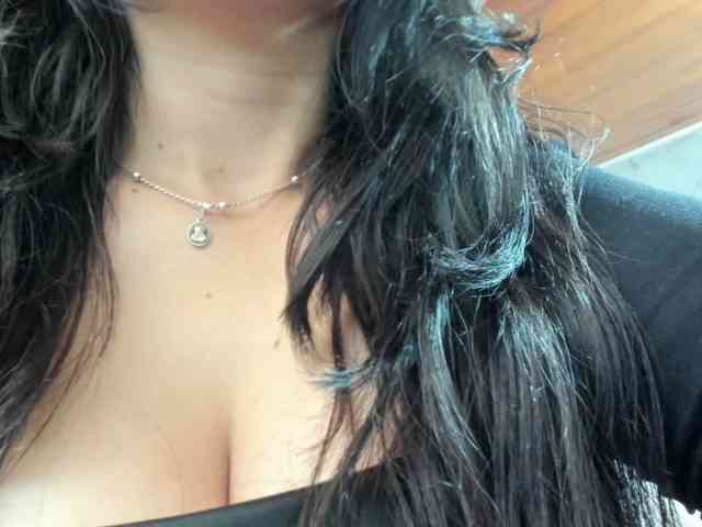 katherine-blair webcam