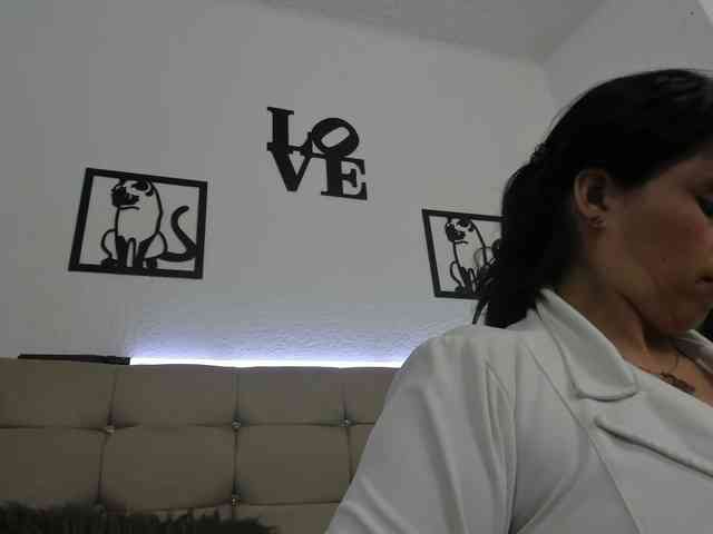 katherine-blair webcam