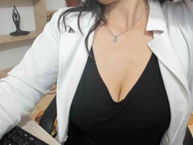 katherine-blair webcam