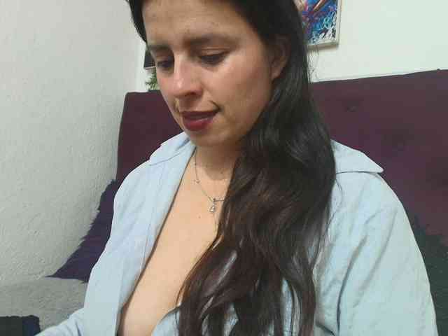 katherine-blair webcam
