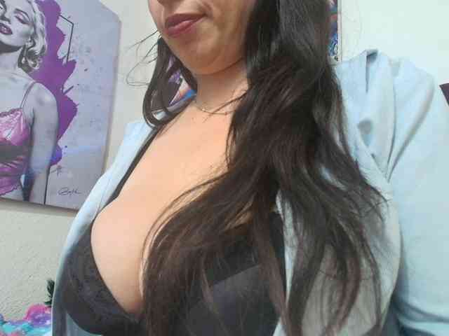 katherine-blair webcam