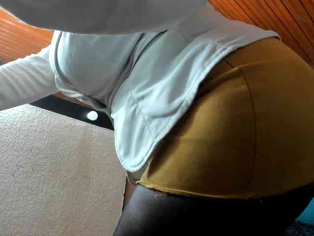 katherine-blair webcam
