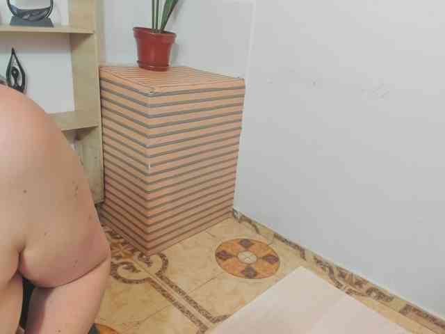 katherine-blair webcam
