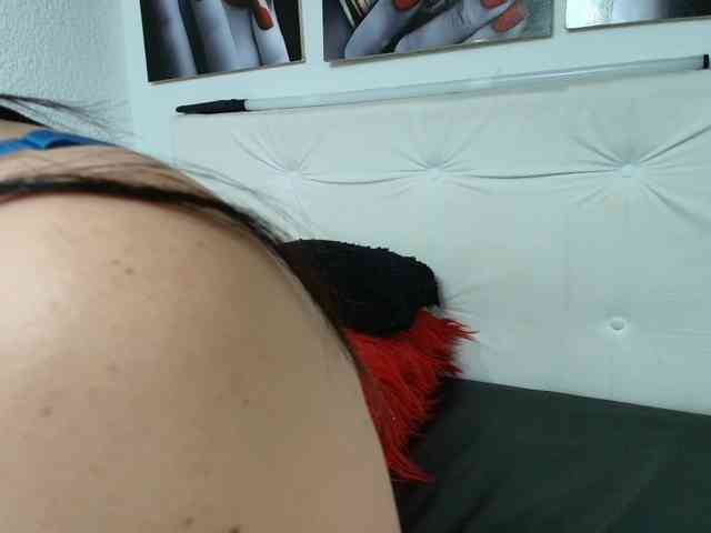 katherine-blair webcam