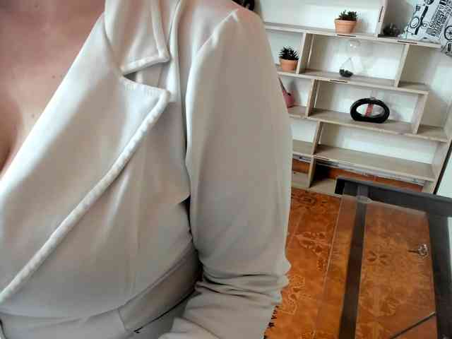 katherine-blair webcam
