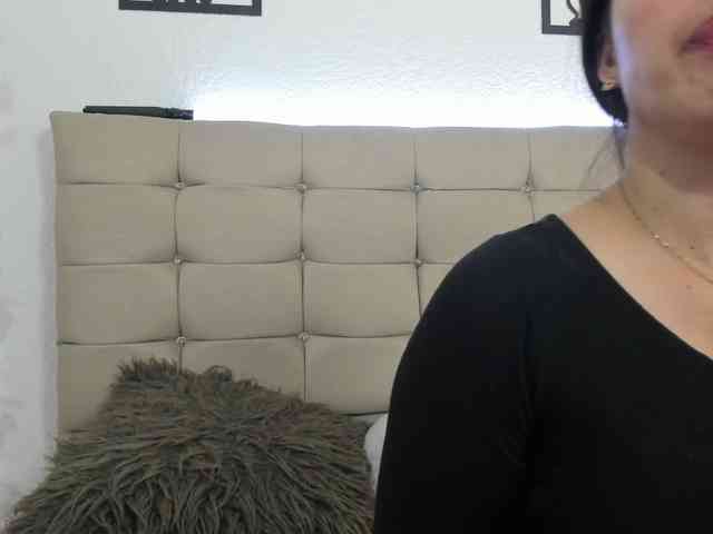 katherine-blair webcam