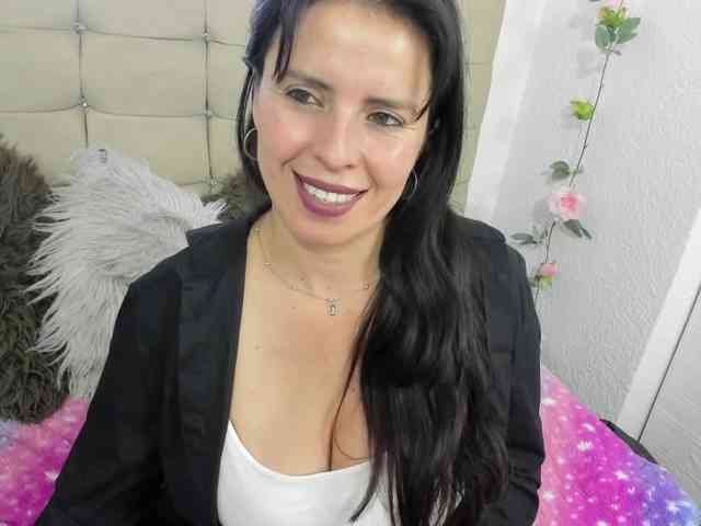 katherine-blair webcam