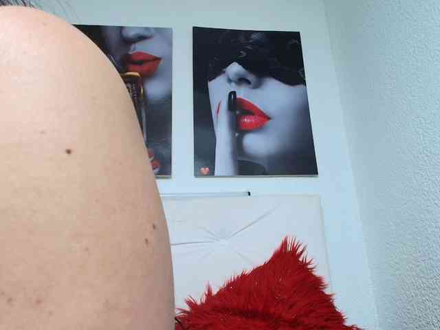 katherine-blair webcam