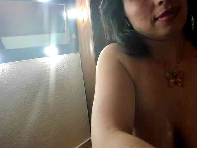 katherine-blair webcam