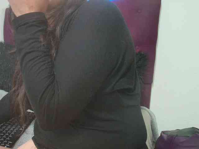 katherine-blair webcam