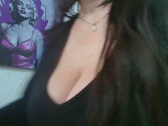 katherine-blair webcam