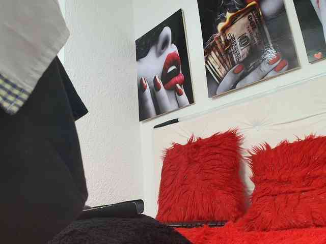 katherine-blair webcam
