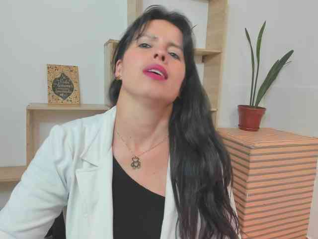 katherine-blair webcam