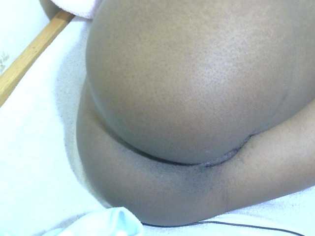 Cuteavril live webcam show