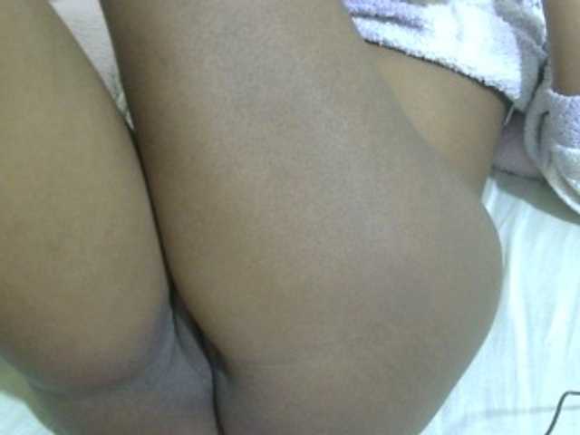 Cuteavril live cam