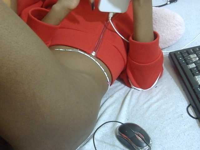 Cuteavril live cam preview