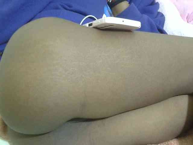 Cuteavril webcam