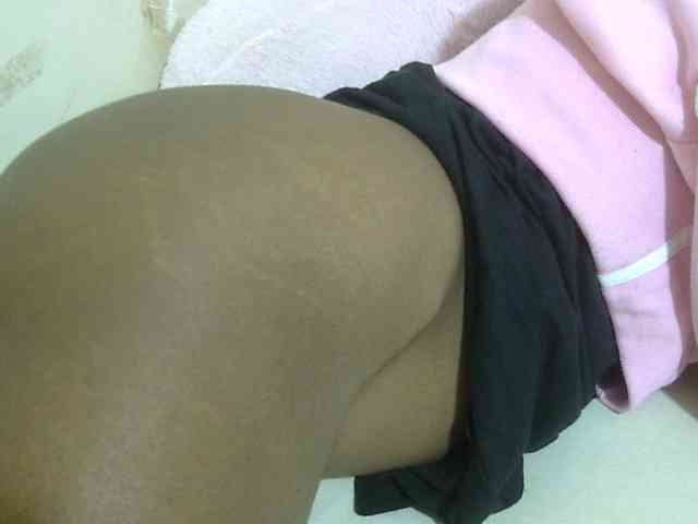 Cuteavril webcam
