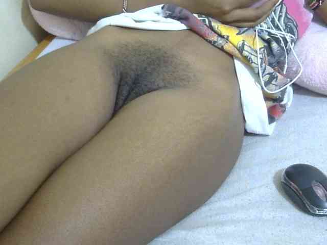 Cuteavril webcam