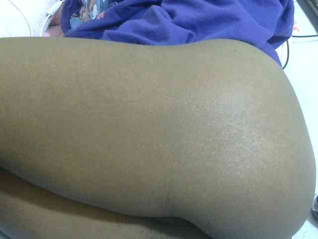 Cuteavril webcam