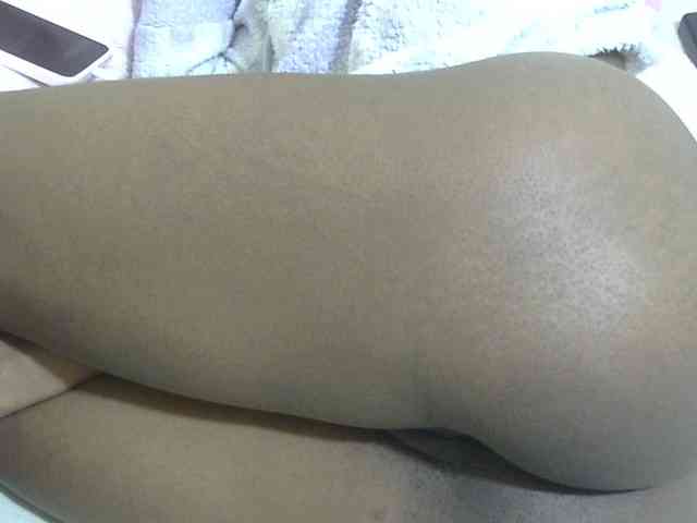 Cuteavril webcam