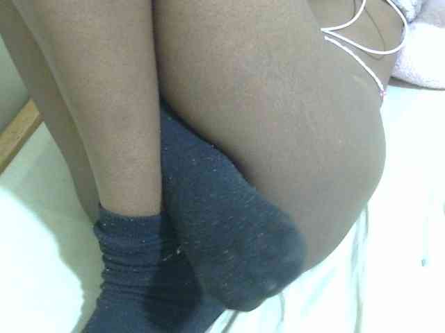 Cuteavril webcam