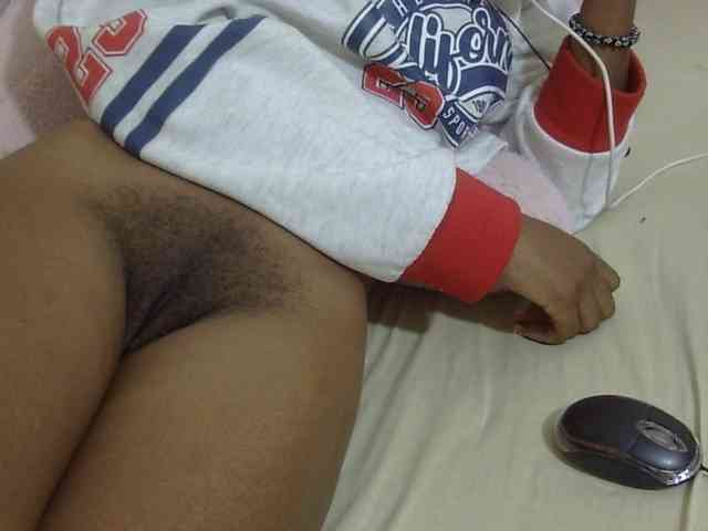 Cuteavril webcam