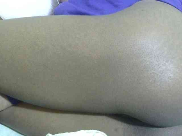 Cuteavril webcam