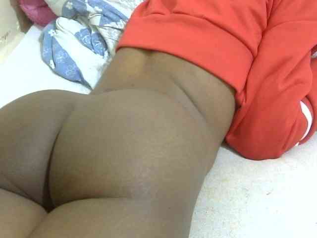 Cuteavril webcam