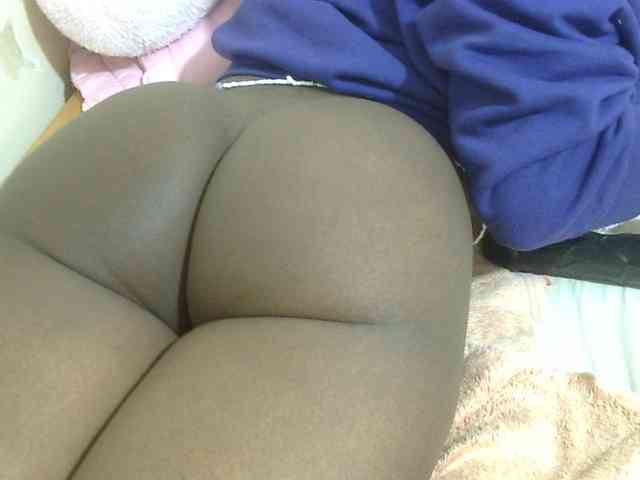 Cuteavril webcam