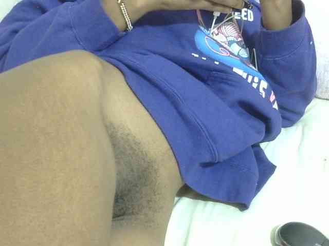 Cuteavril webcam