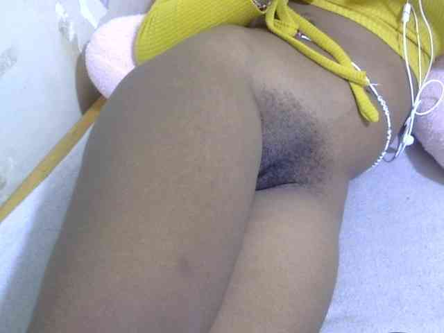 Cuteavril webcam