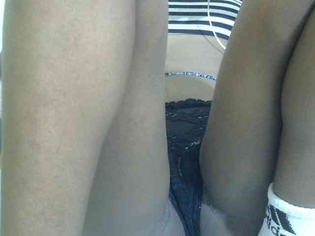 Cuteavril webcam