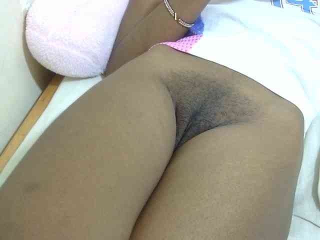Cuteavril webcam