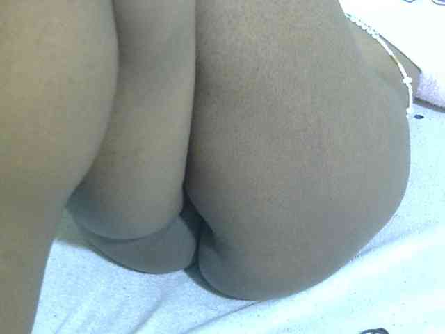 Cuteavril webcam