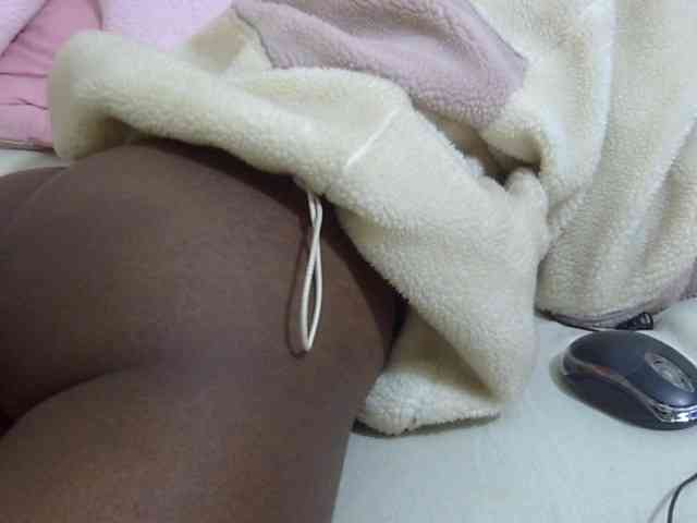 Cuteavril webcam