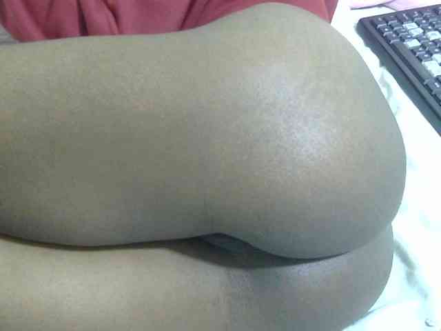 Cuteavril webcam