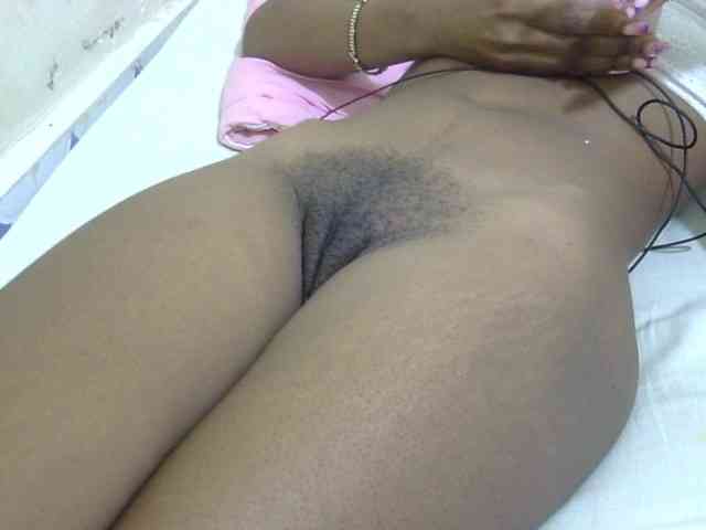 Cuteavril webcam