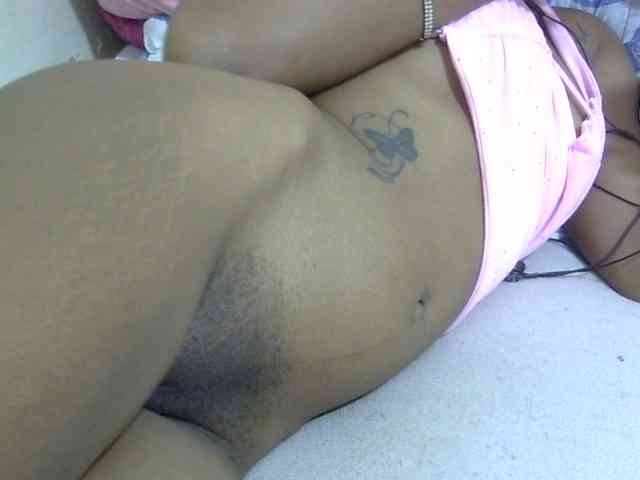 Cuteavril webcam