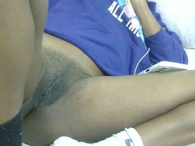 Cuteavril webcam