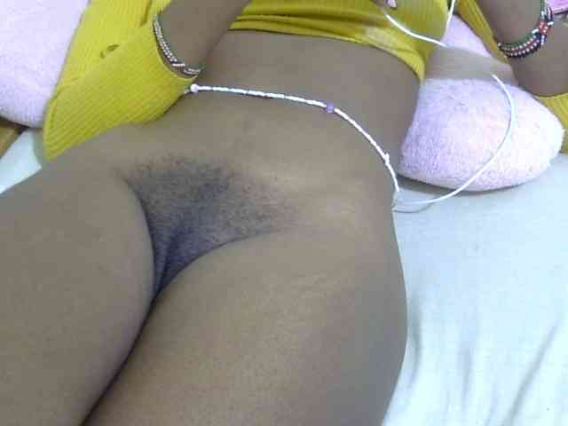 Cuteavril webcam