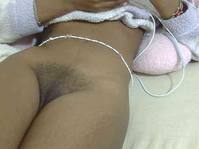 Cuteavril webcam
