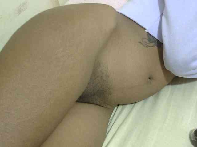 Cuteavril webcam