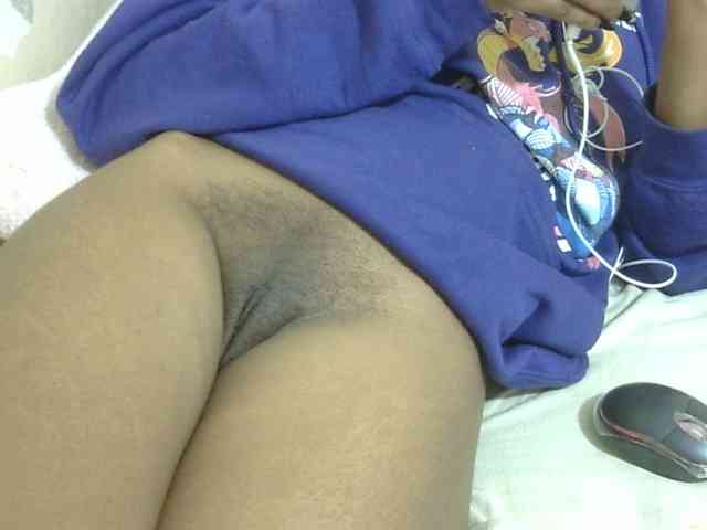 Cuteavril webcam