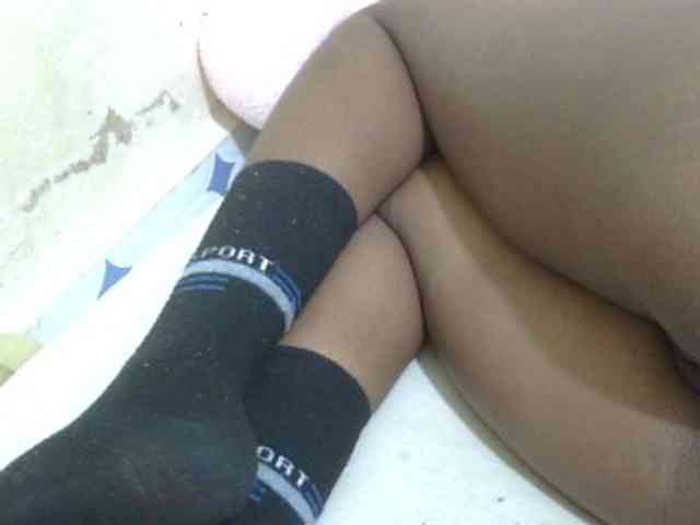 Cuteavril webcam