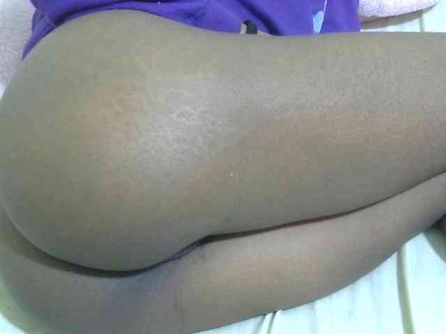 Cuteavril webcam