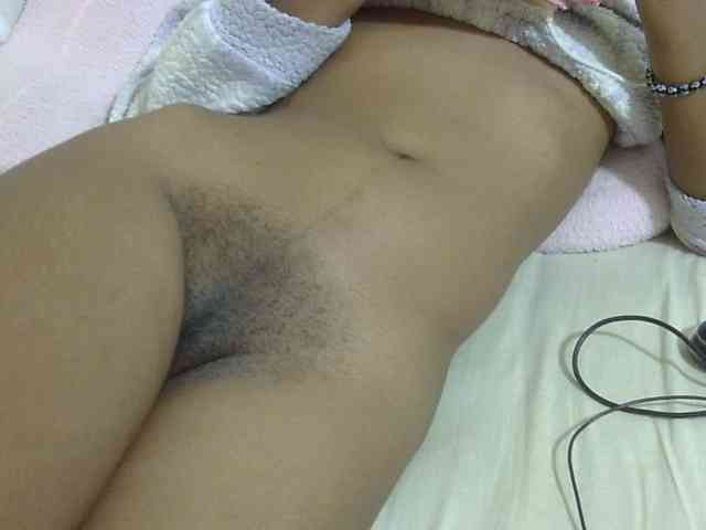 Cuteavril webcam