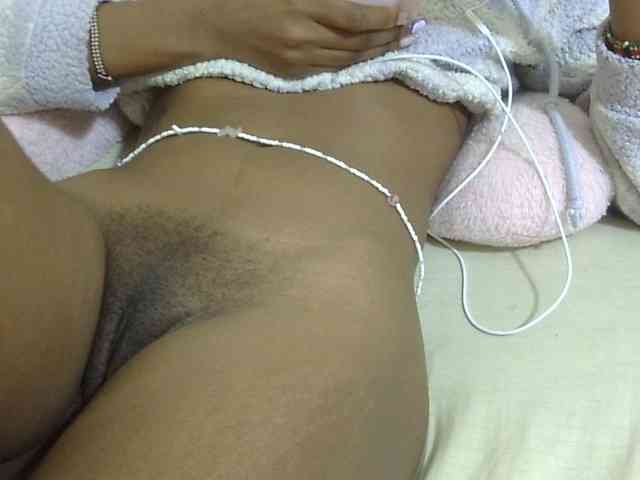 Cuteavril webcam