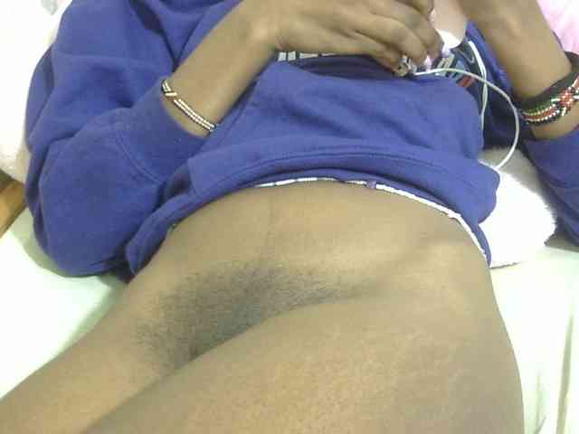 Cuteavril webcam